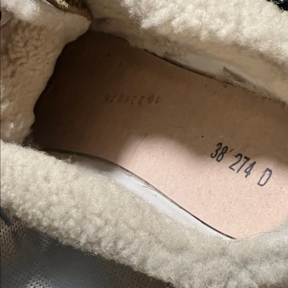Golden Goose Sabot Shearling Leopard/Blue Laces
Super-Star Private EDT Sneakers - Picture 6 of 15